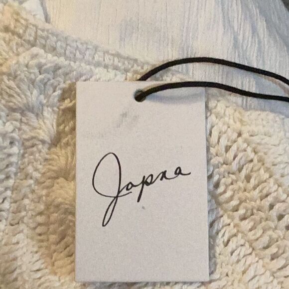 JAPNA NWT WHITE CROCHET BUST BOHEMIAN JUMPSUIT CROPPED STRETCH SMOCKED BACK XS - Picture 5 of 7